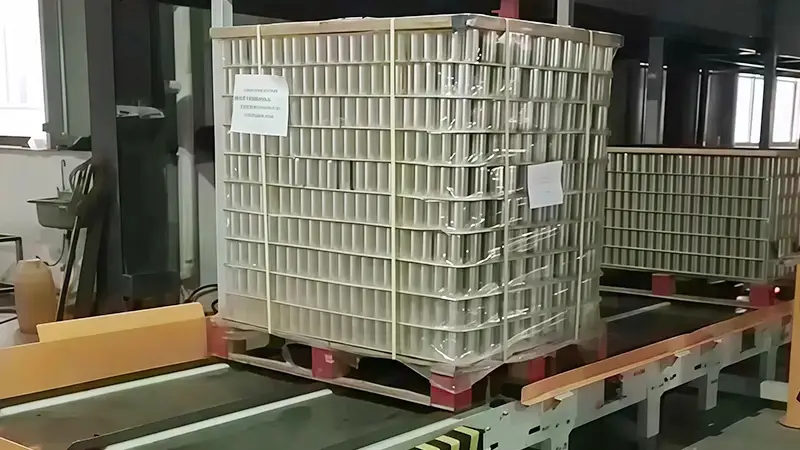 Magnetic Can Depalletizer